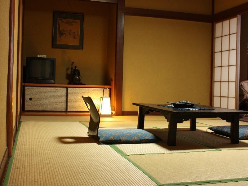 Yugawara Onsen Ryokan Uohan Exterior foto